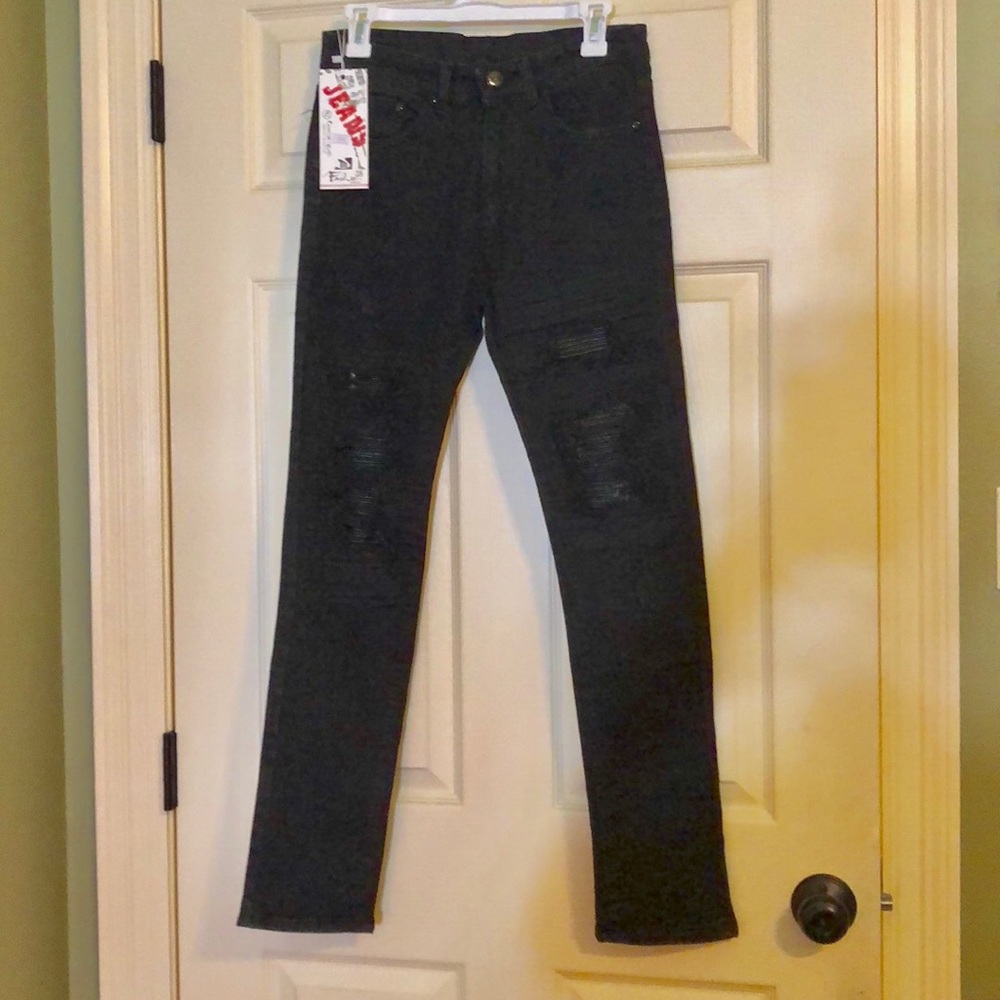 Men’s Distressed Black Skinny Jeans